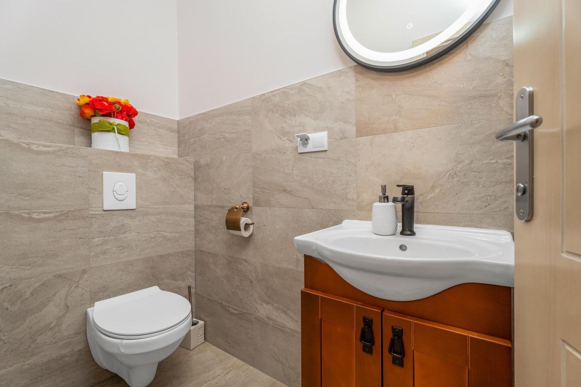 Villa Allegra With 32Msq Heated Pool, 300M Far From Sandy Beaches, Open Sea View Omiš Exteriör bild