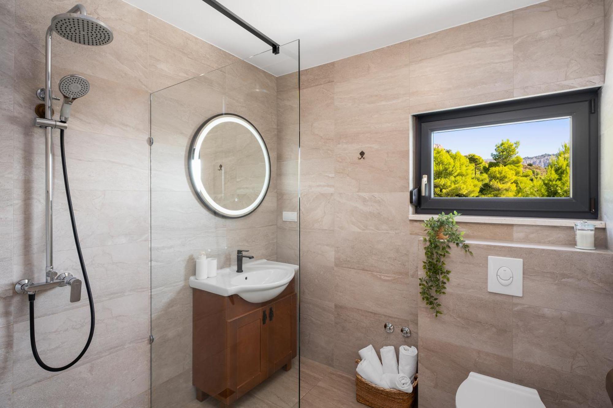 Villa Allegra With 32Msq Heated Pool, 300M Far From Sandy Beaches, Open Sea View Omiš Exteriör bild